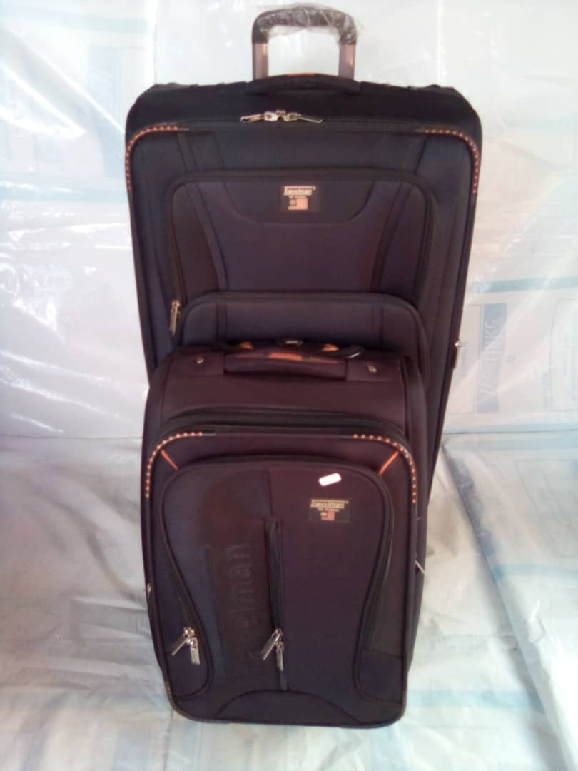 VALISE DE VOYAGE