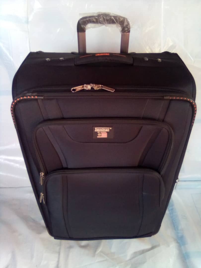VALISE DE VOYAGE