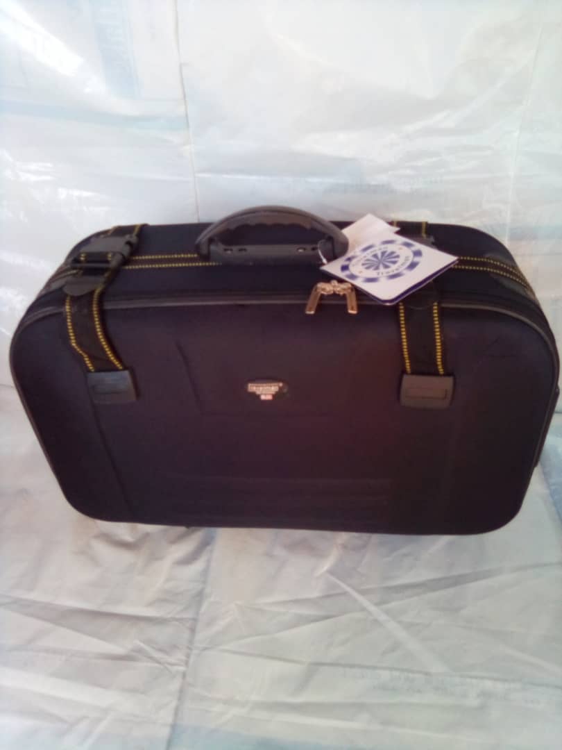 VALISE DE VOYAGE