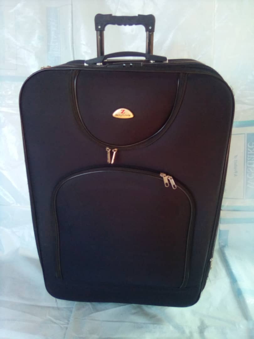 VALISE DE VOYAGE