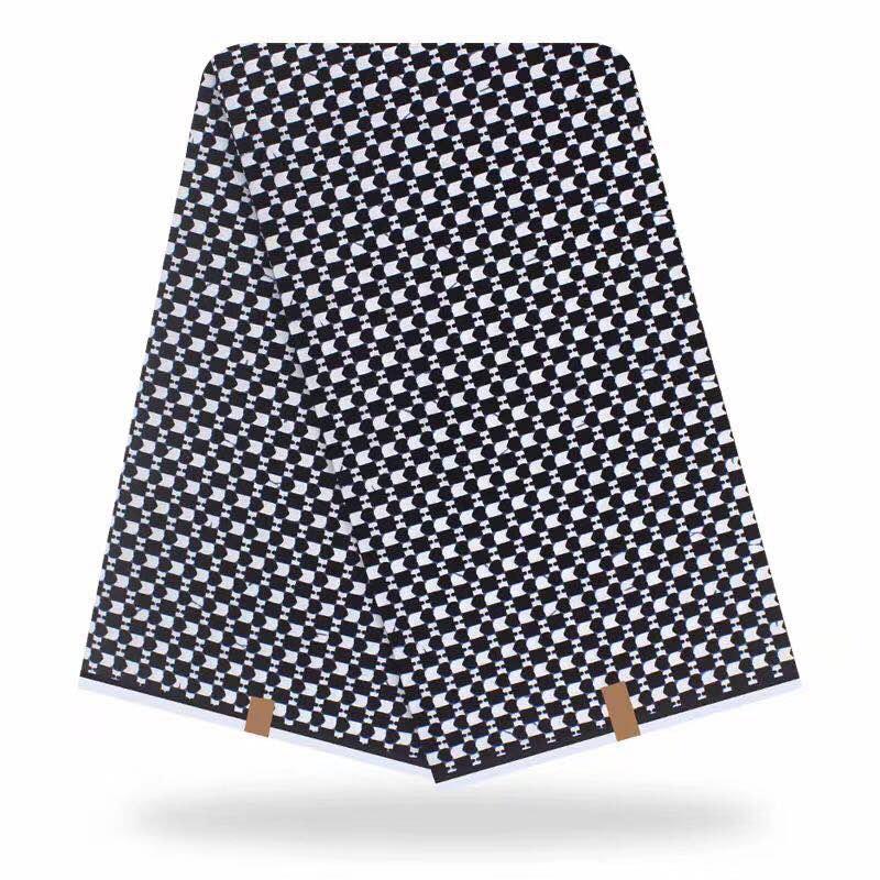 Pagne vlisco carrelé en petit morceau blanc noir