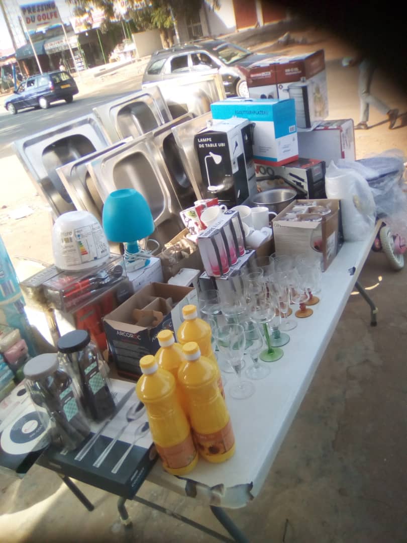 Verre à boire et autres articles