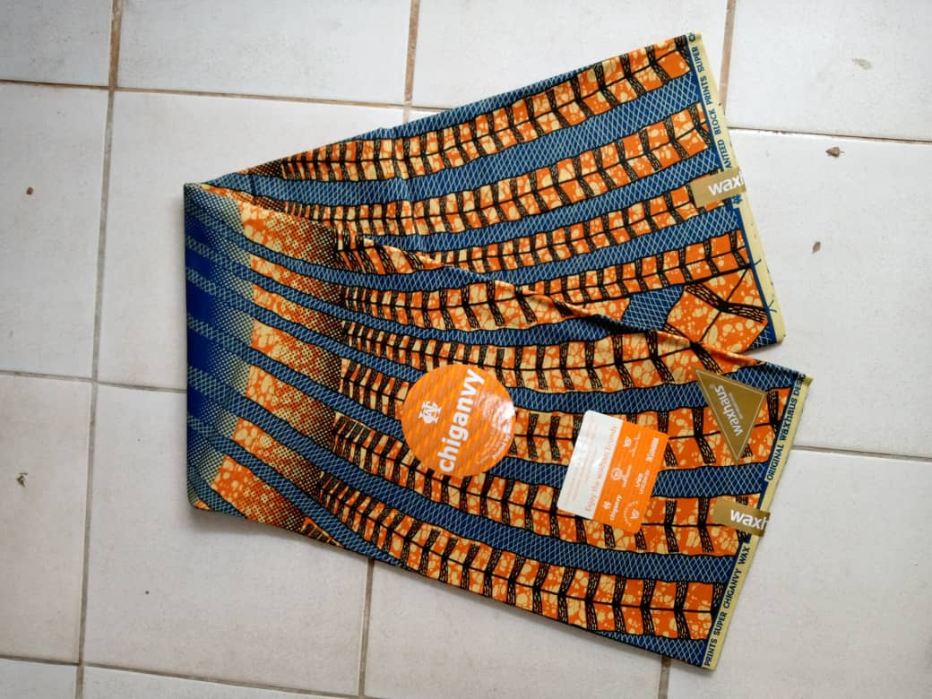 Pagne chiganvi bleu marine et orangé