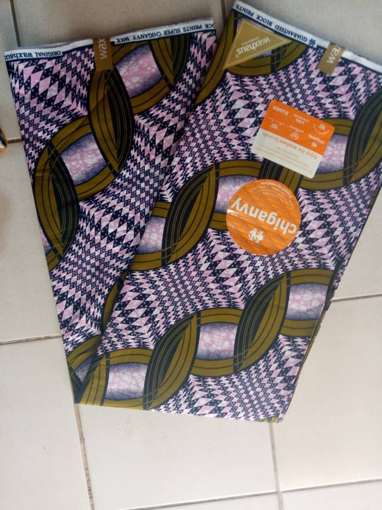 Pagne chiganvi violet et bleu marine