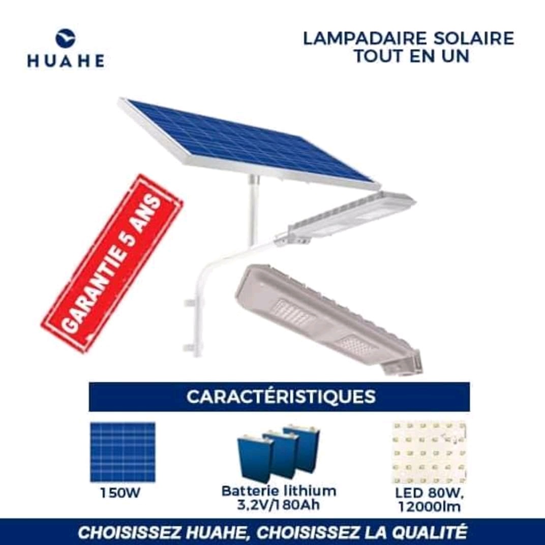 Lampadaire solaire tout en un