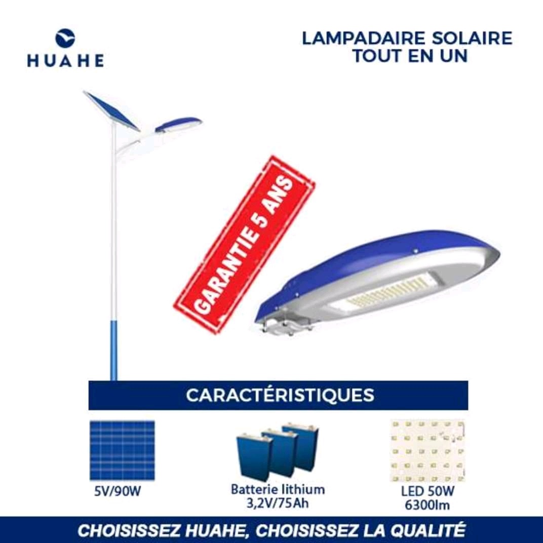 Lampadaire solaire tout en un