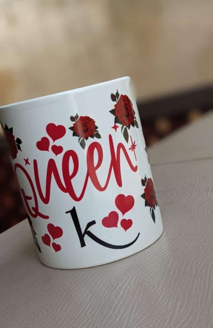 Tasse personnalisée avec de jolie fleure