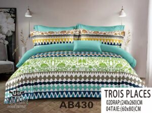DRAPS 3 PLACES ARJUN MOTIF ART
