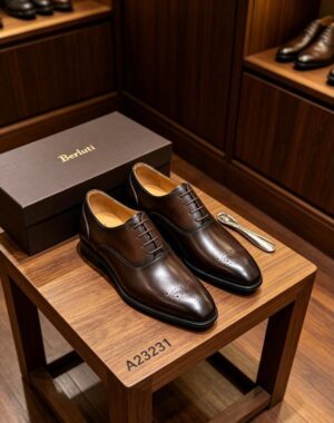 CHAUSSURE BERLUTI EN CUIR EN CARTON