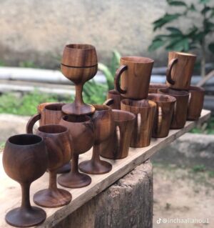 VERRES / TASSES EN BOIS