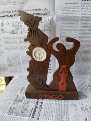 HORLOGE HOMMAGE  A L'INDEPENDANCE  DU TOGO