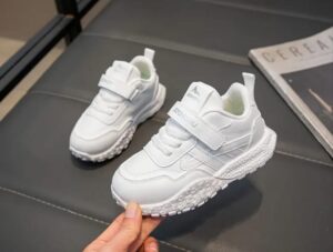 CHAUSSURE BASKET POUR ENFANT BLANC