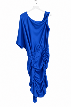 ROBE COURTE MOULANTE
