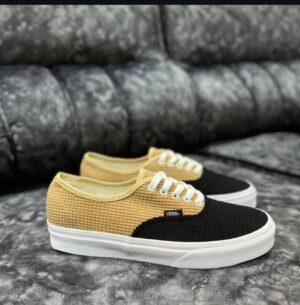 CHAUSSURE VANS AUTHANTIC